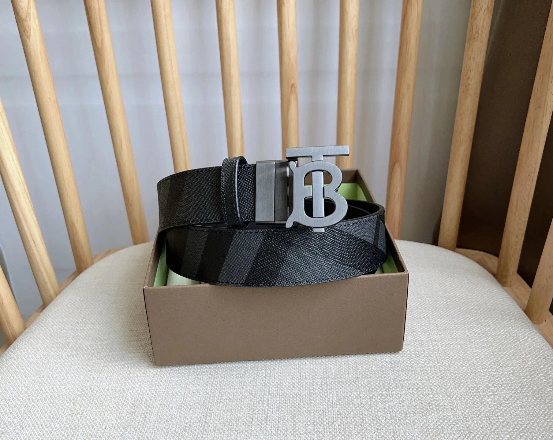 Belts on the category page